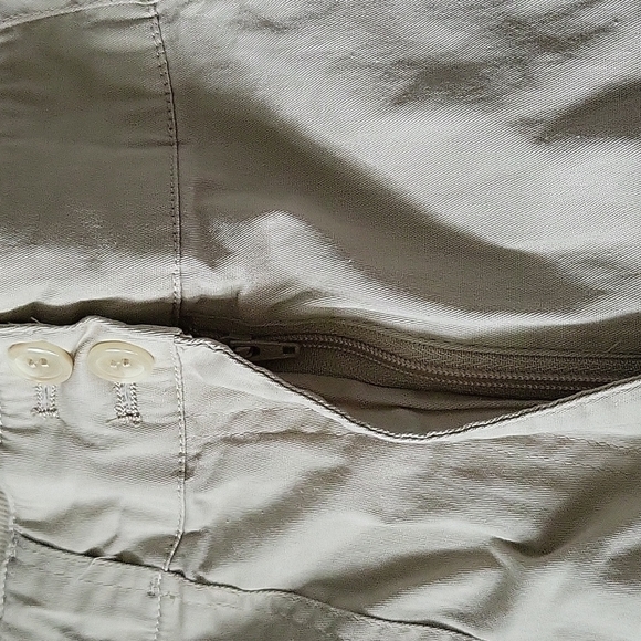 Briggs light tan lightweight shorts with 7.25" inseam NWT - Picture 10 of 12